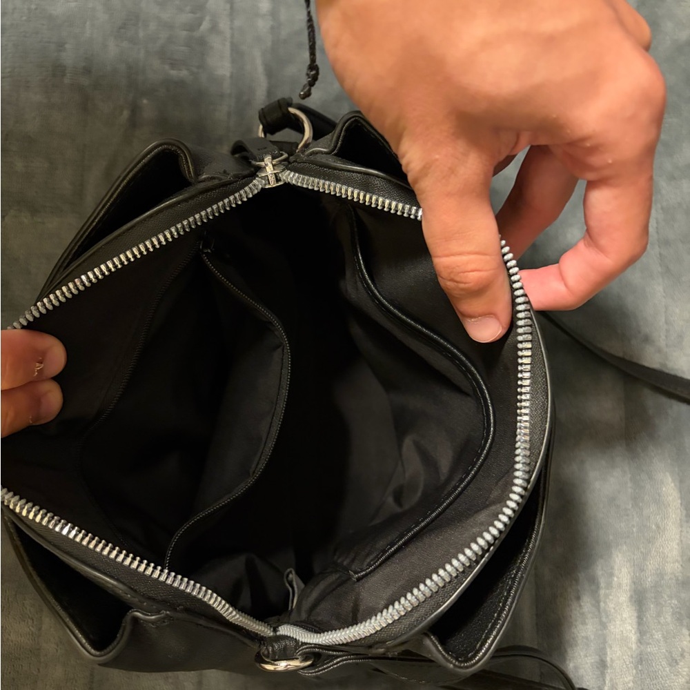 Nine West Black Crossbody bag - Picture 5 of 8